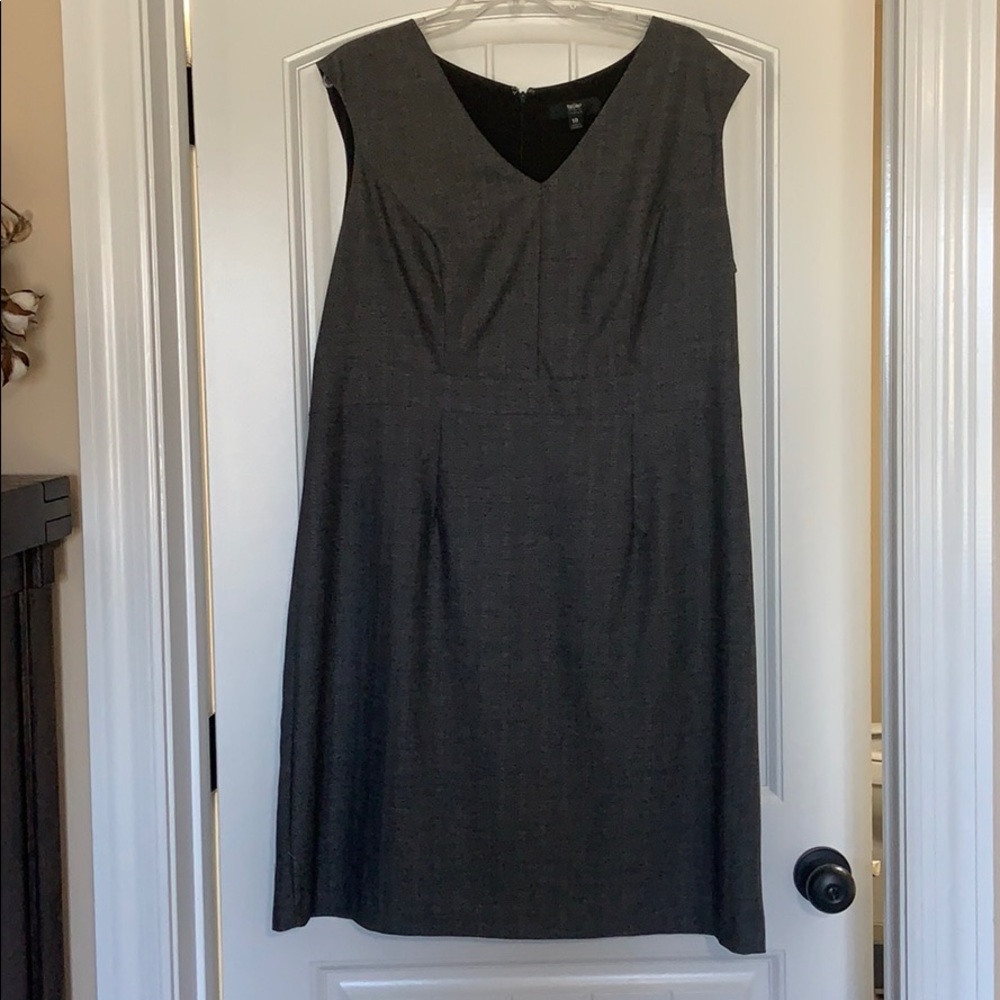 Mossimo sheath dress. Size 18.